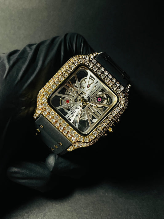 Cartier con Circones Blancos y Fondo Blanco Lineas Blancas